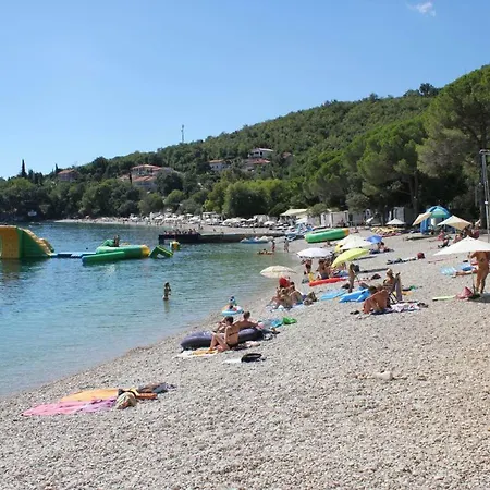 Apatmani Milena * Opatija